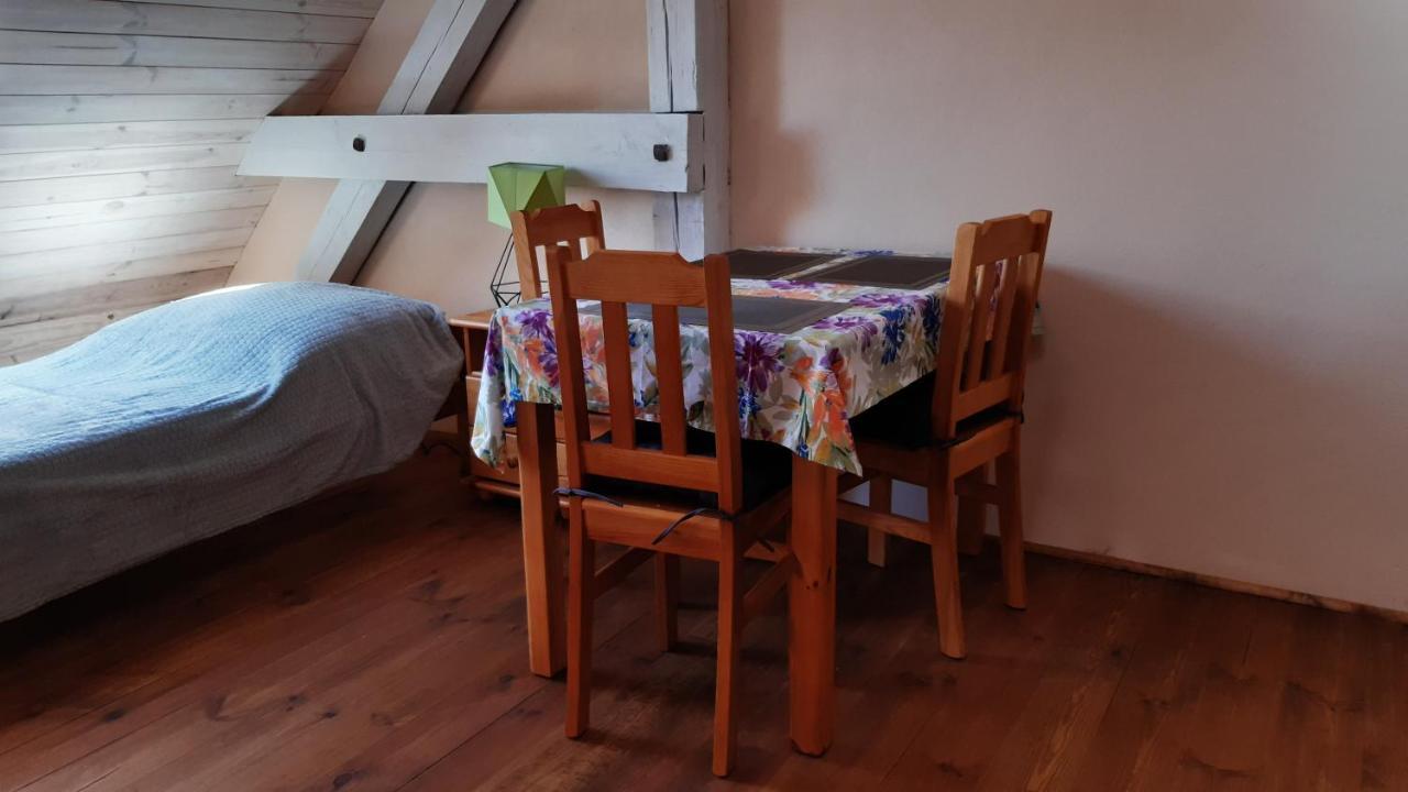 Czarna Jachta - Na Szlaku Legend - - - - - Pokoje Nad Jeziorem Kruklanki Exterior foto